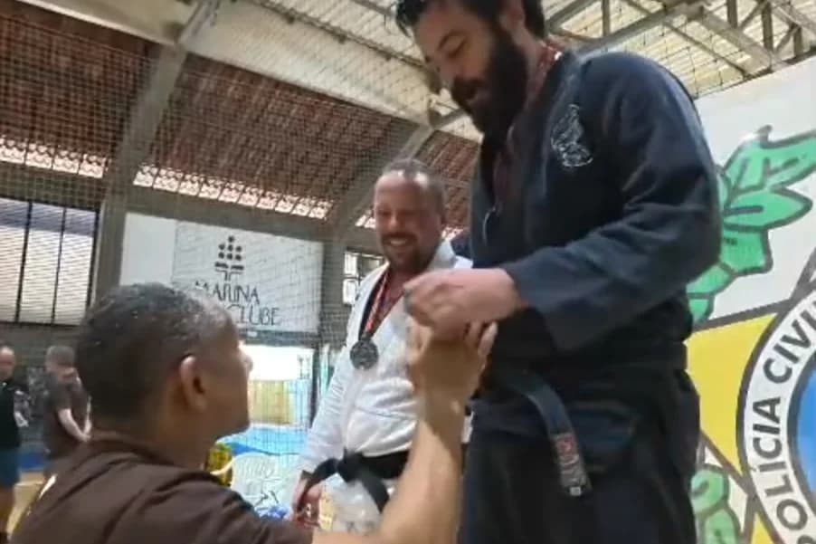Integrante da IPA Rio de Janeiro vence combate de Jiu-Jitsu